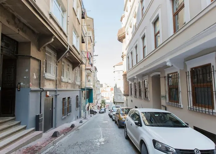 Architect Jonas Generous 85 Sqm Full Of Art Διαμέρισμα