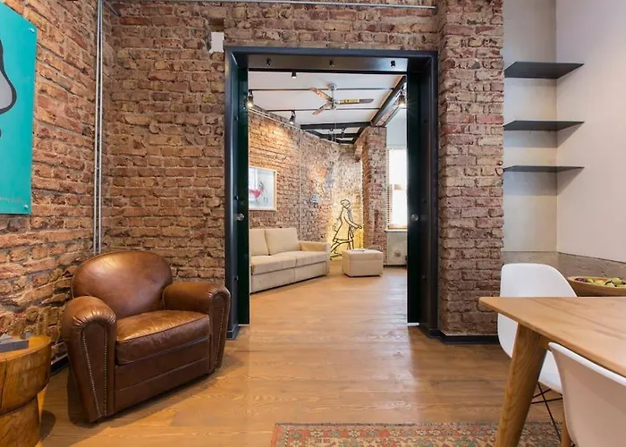 Architect Jonas Generous 85 Sqm Full Of Art *