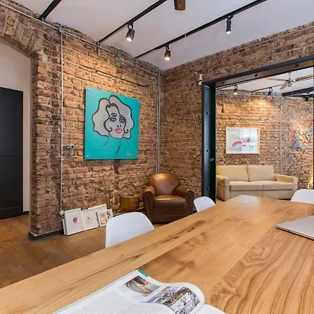 Architect Jonas Generous 85 Sqm Full Of Art Apartmán
