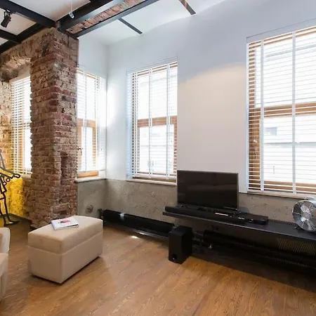 Architect Jonas Generous 85 Sqm Full Of Art Apartmán *